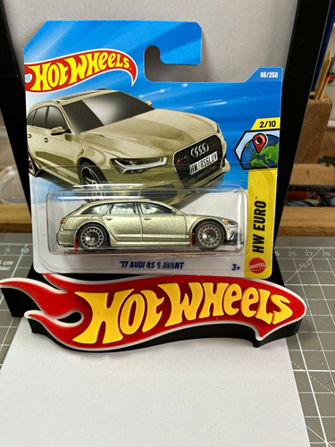 Hot wheels audi 6 - rs,