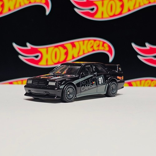 Hot wheels premium - hot,