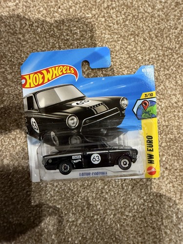 Hot wheels lotus cortina - cortina, hw