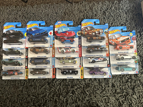 Hot wheels diecast car - 1:64,