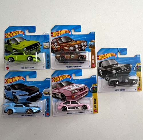 Hot wheels ford - ford, 1:64
